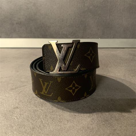 m9821 louis vuitton belt|LV Initiales 40mm Reversible .